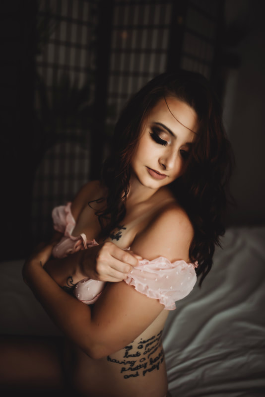 North-East-Indiana-Boudoir-Photographer-Huntington-Indiana-Boudoir-Photographer-Fort-Wayne-Indiana-Boudoir-Photographer-Luxury-Indiana-Boudoir-Photography-Studio-Indiana-Boudoir-Photographer-Womens-Intimate-Portraiture-Kokomo-Indiana-Boudoir-Photographer-Sexy-Pictures-Bridal-Photography-Bachelorette-Party-North-Manchester-Chicago-Boudoir-Photographer-VanWert-Ohio-Boudoir- Boudoir-Photographer-Near-Fort-Wayne-Indiana-Editorial-Photographer